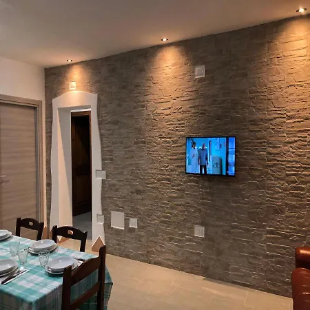 Bed & Breakfast Sa Domo De Rosa Budoni