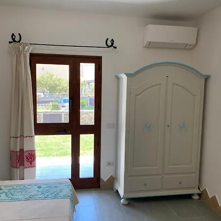 דירה Sa Domo De Rosa בודוני