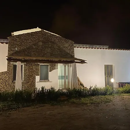 Bed & Breakfast Sa Domo De Rosa