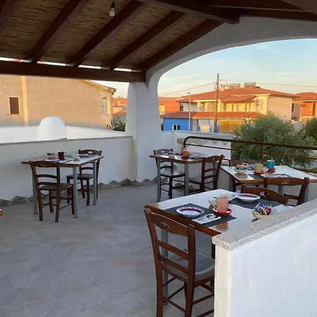 Sa Domo De Rosa * בודוני