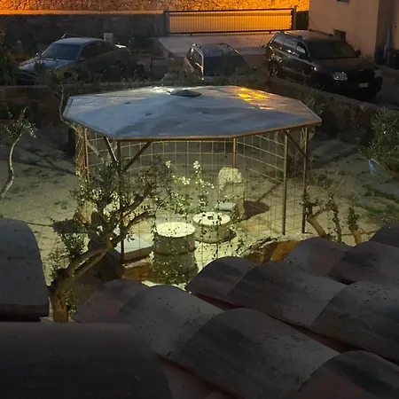 Sa Domo De Rosa Bed & Breakfast