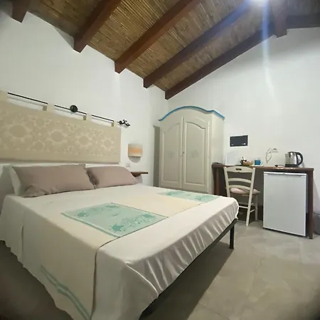 Sa Domo De Rosa Bed & Breakfast